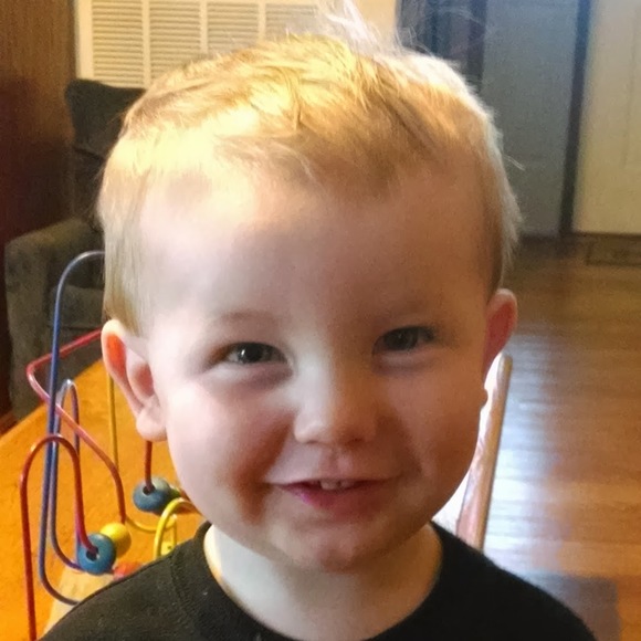 Meet your Posher, Avery - Picture 1 of 1